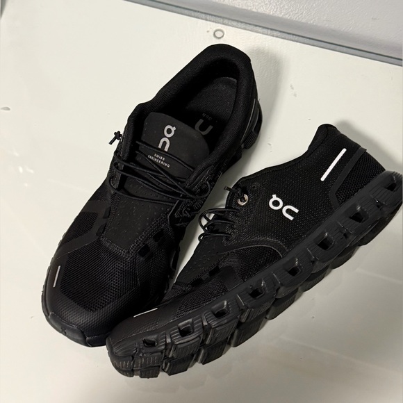 On Running 5 Men's Black Athletic Sneakers